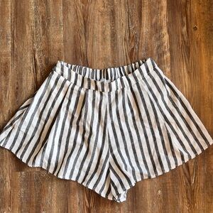 High Waist Black and White Striped Shorts